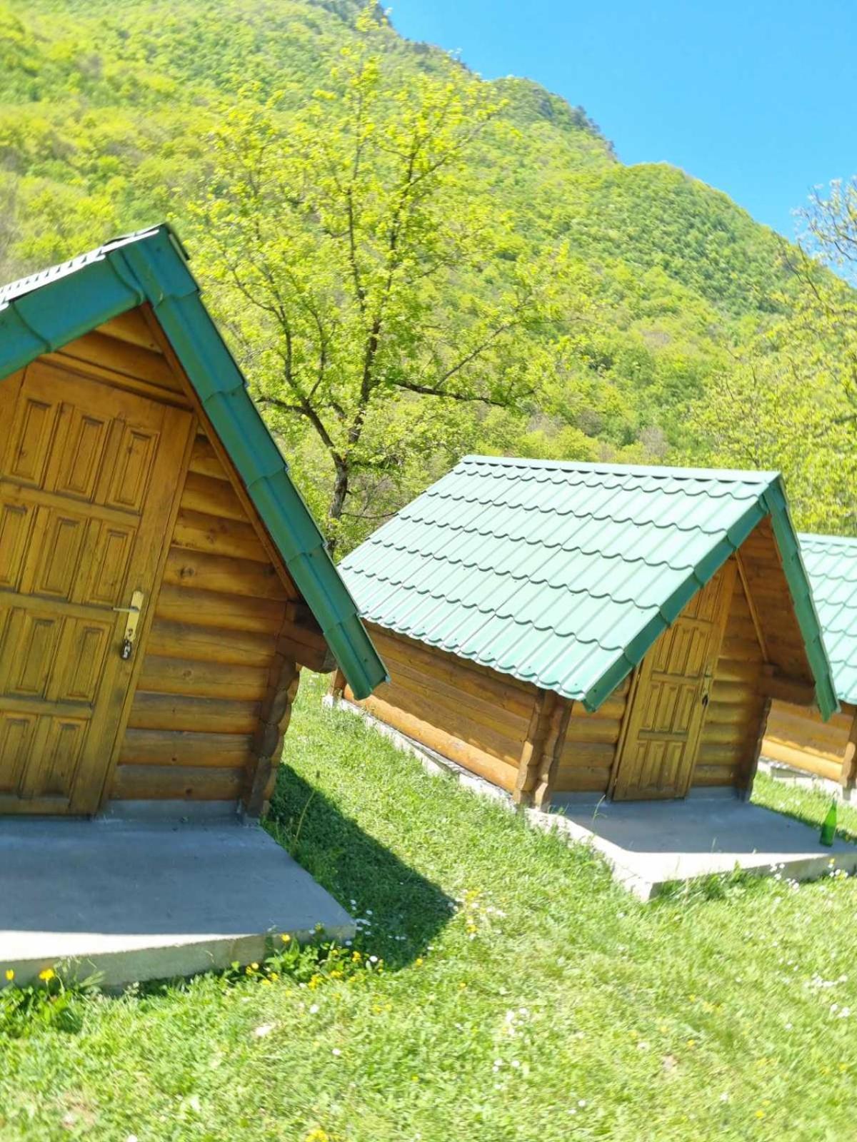 莫德拉里耶卡露营地 Scepan-Polje 客房 照片